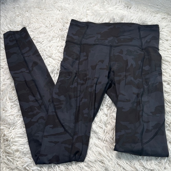 lululemon athletica Pants - Lululemon Fast and Free Tight 31" *Non-Reflective Incognito Camo Multi Grey